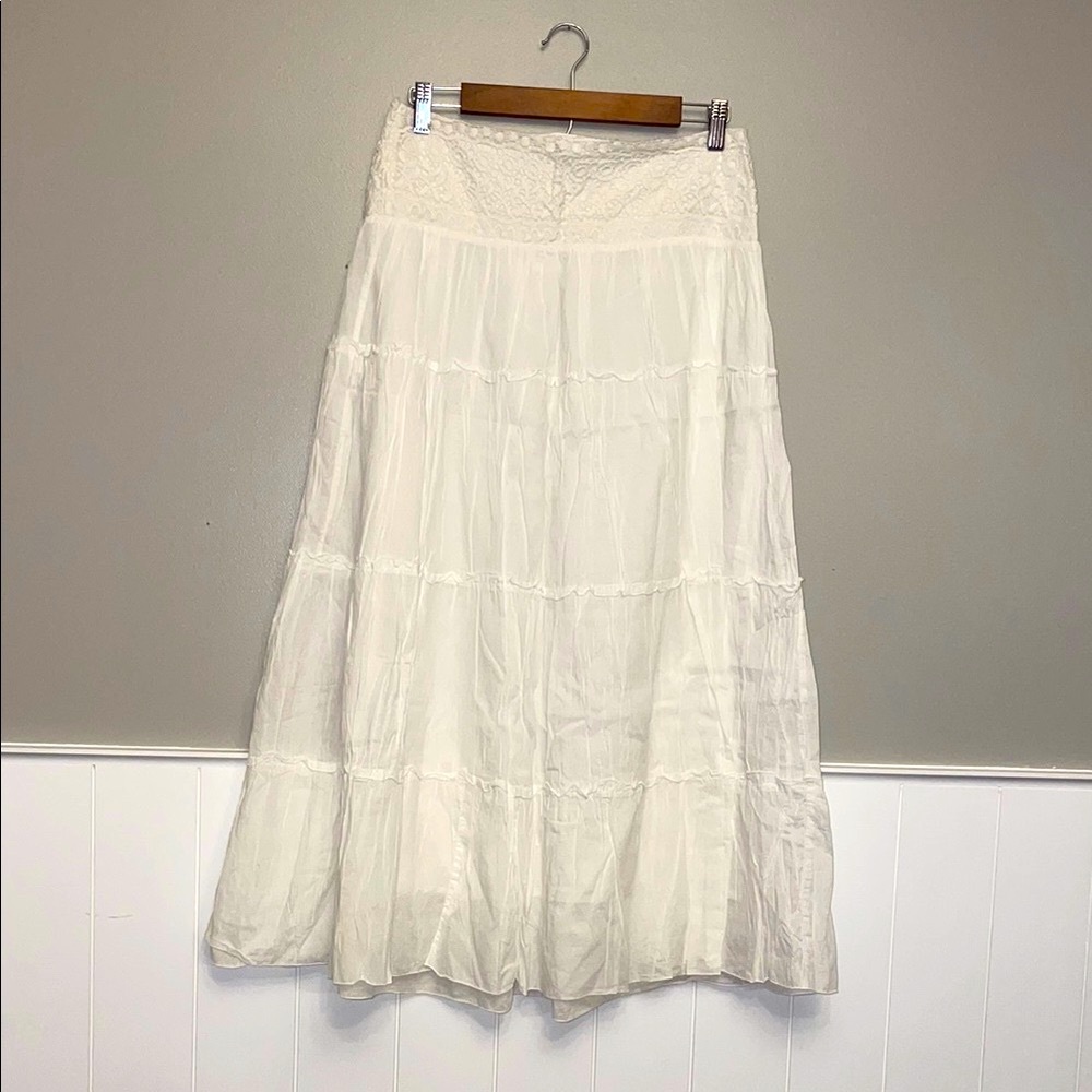 Chic Cream Maxi Skirt